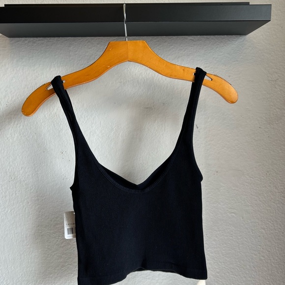 FP Intimately Meg Seamless Black Crop Top Size M/L - Picture 5 of 6